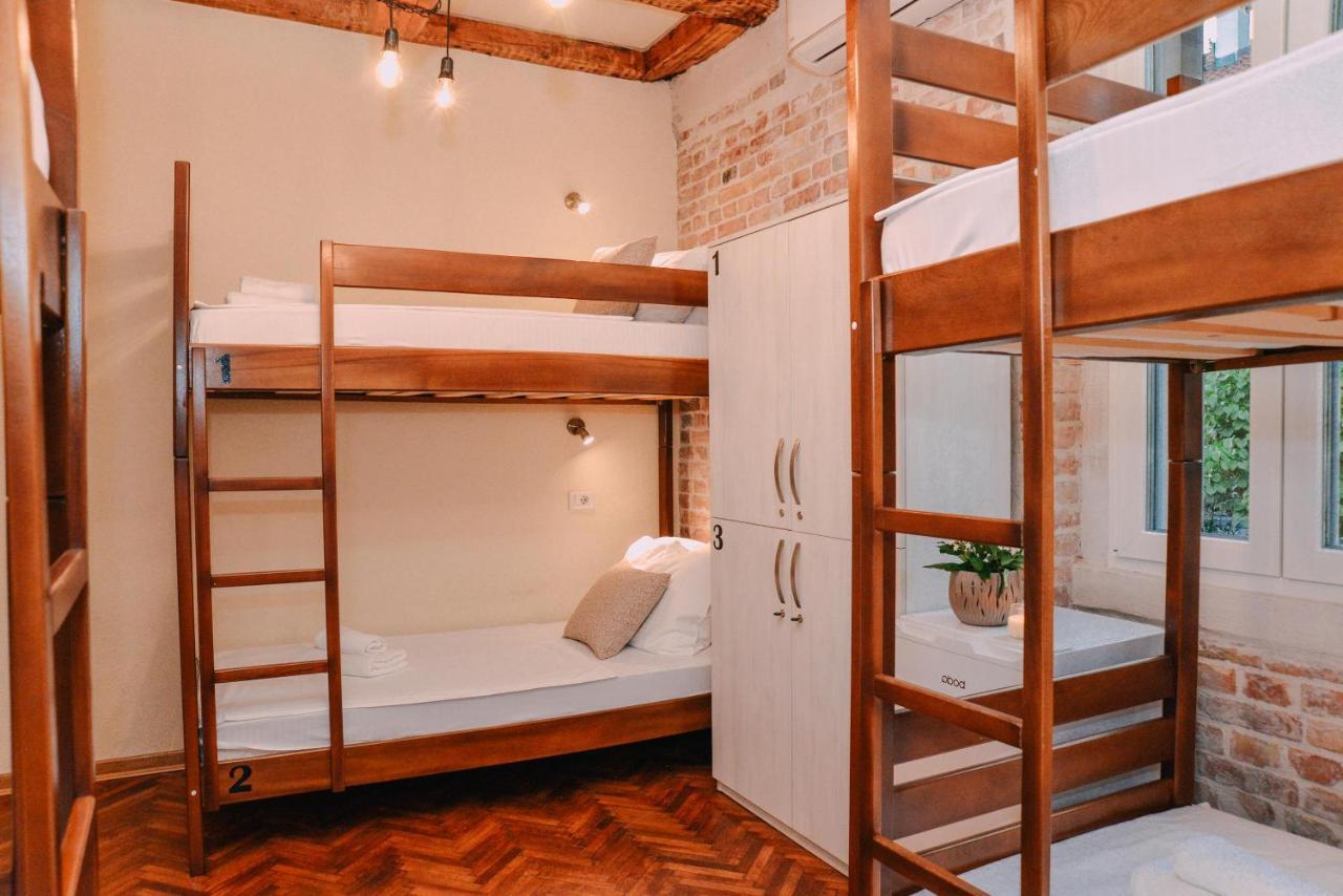 Step To Kotor Bay Guesthouse Екстериор снимка