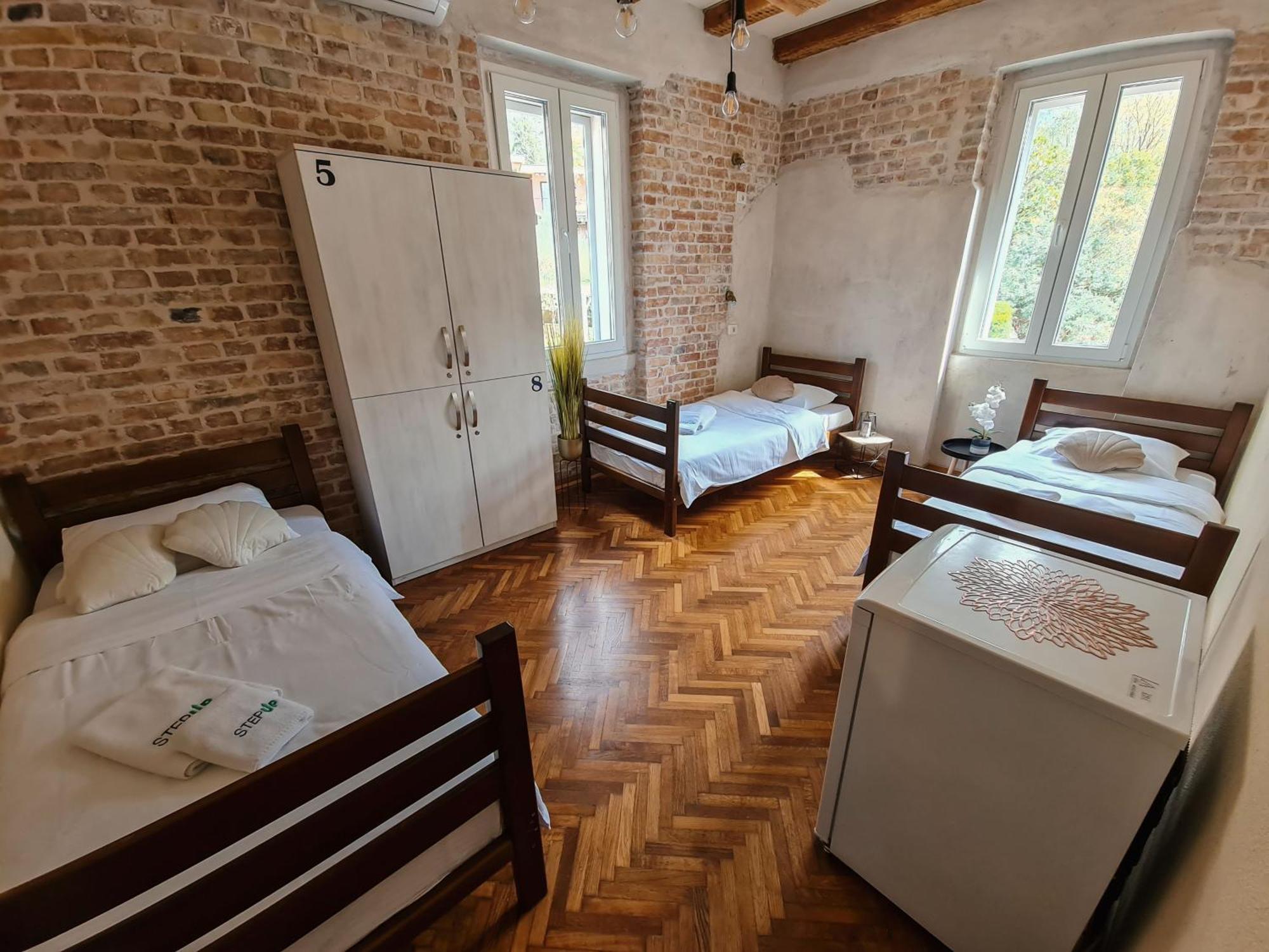 Step To Kotor Bay Guesthouse Екстериор снимка